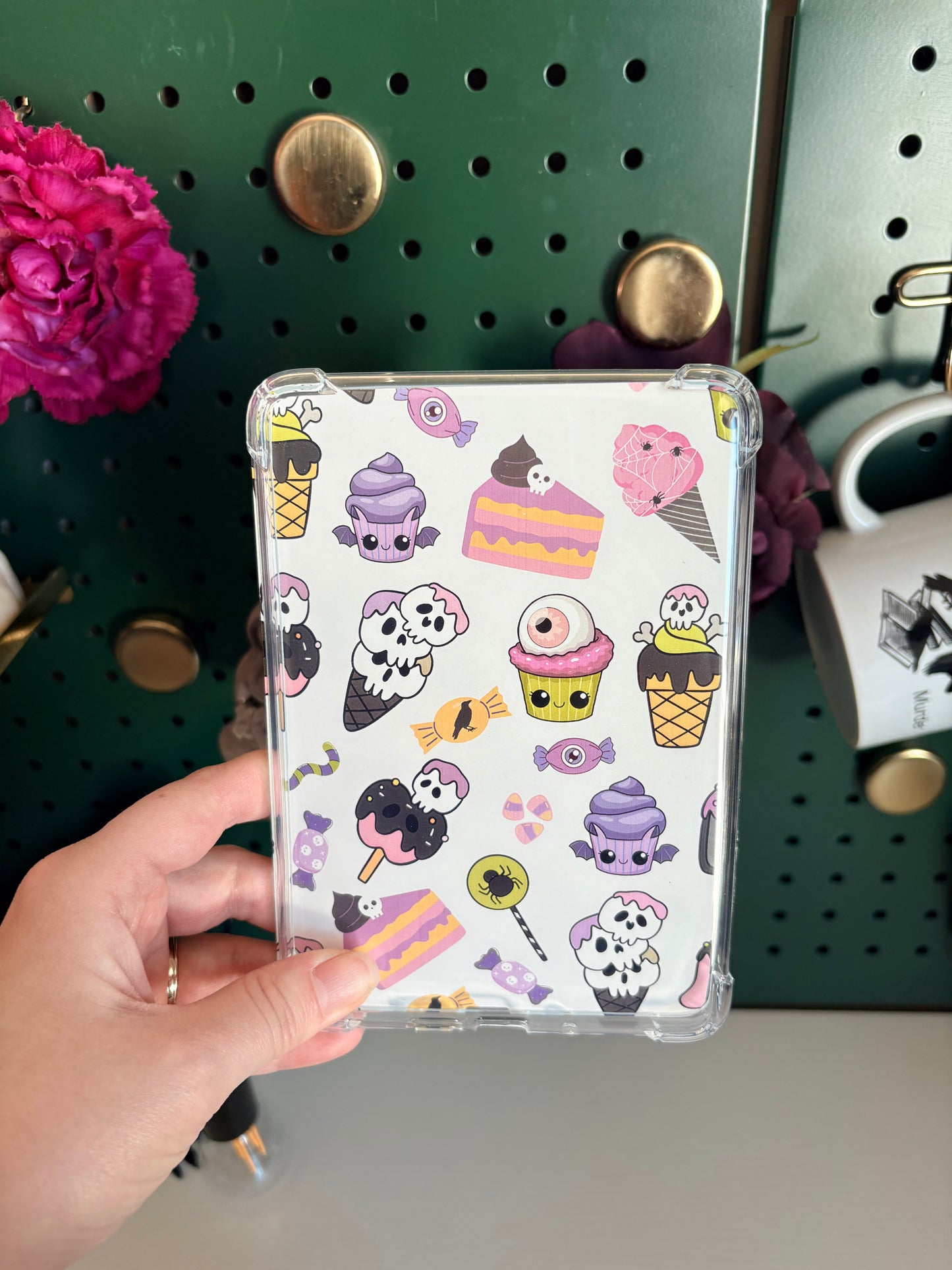 Spooky Treats Kindle insert for clear cases