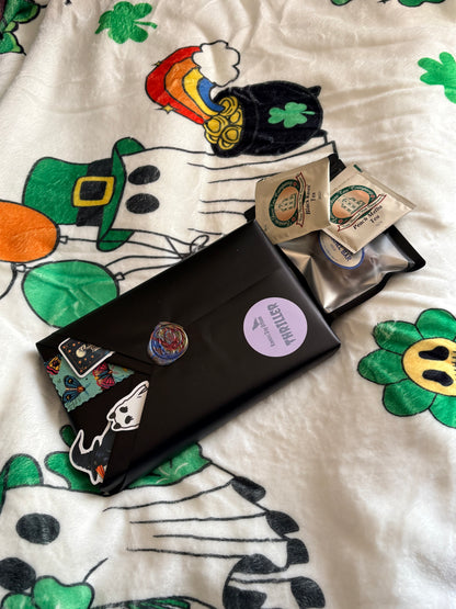 St. Patricks Day Blind date with a Book and Blanket