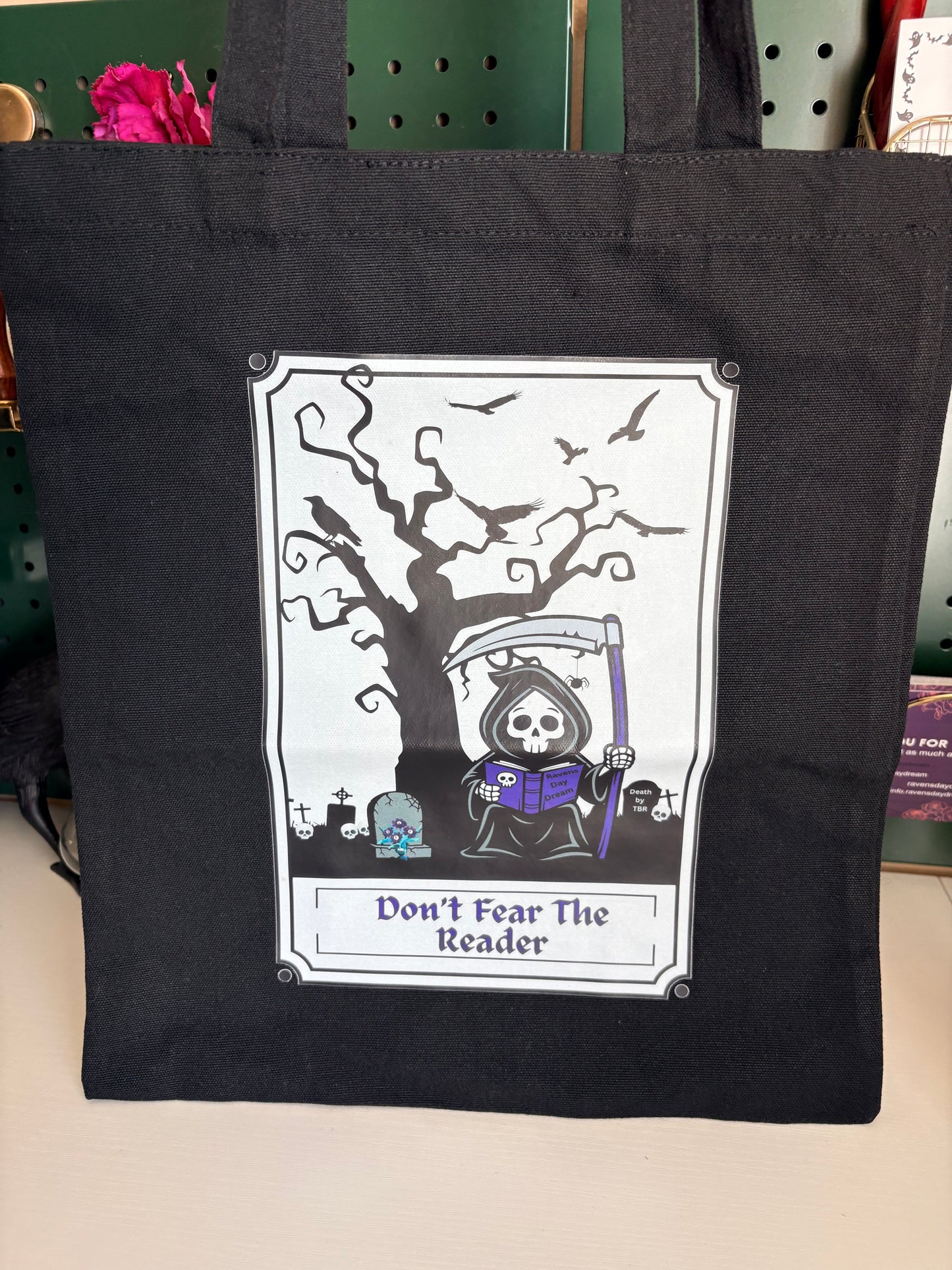 Don't Fear The Reader tote bag