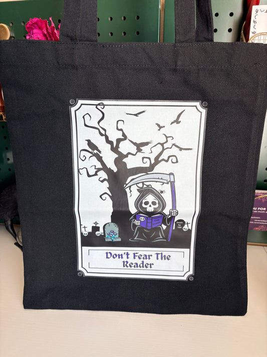 Don't Fear The Reader tote bag